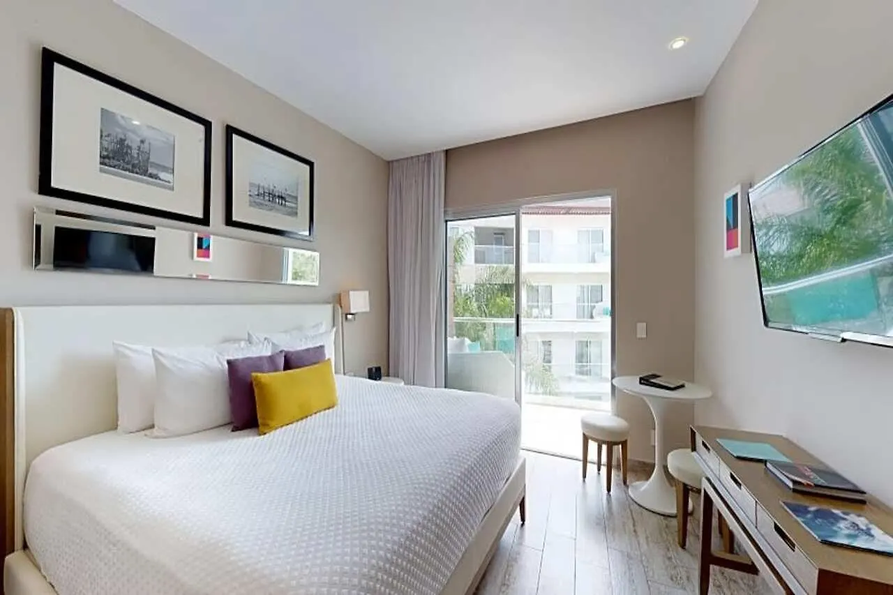 Residences At The Fives Playa del Carmen