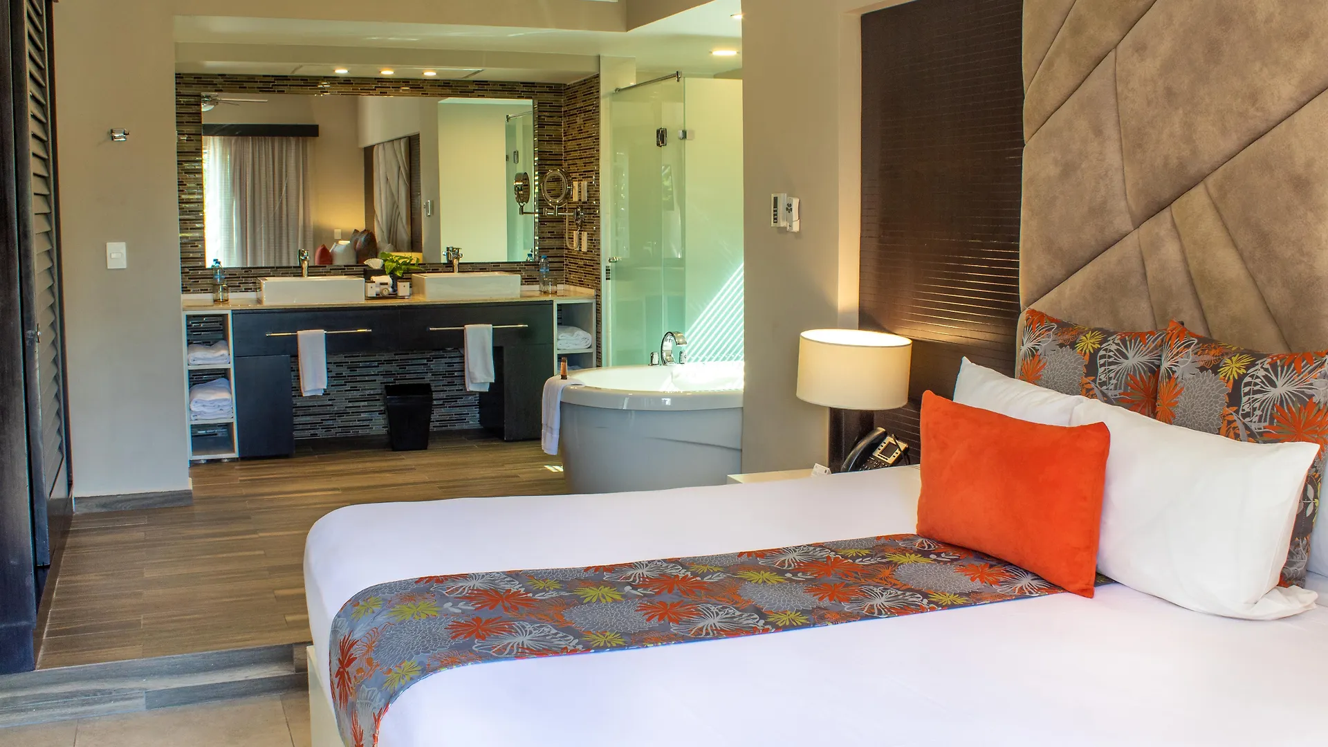 Residences At The Fives Playa del Carmen Hotel
